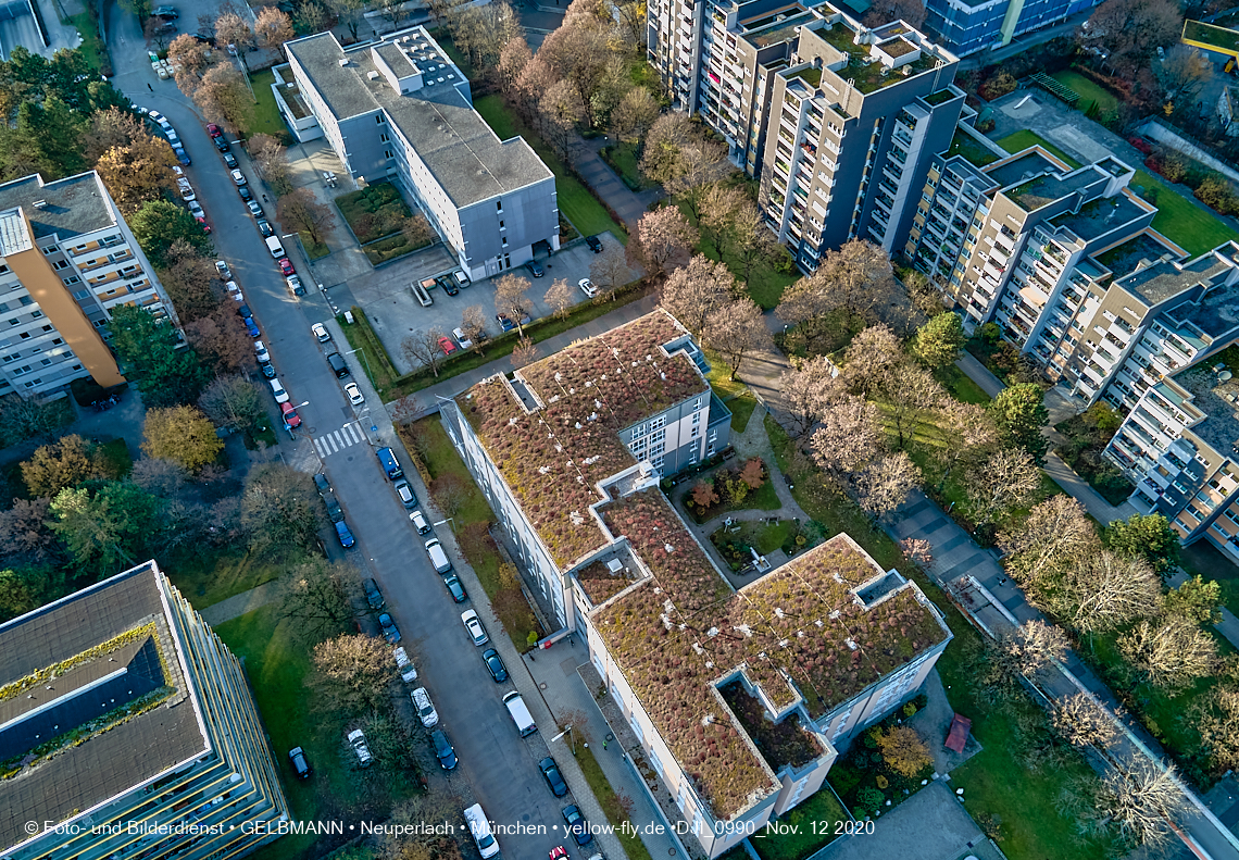 12.11./09.11.2020 - Marx-Zentrum und Umgebung am Karl-Marx-Ring in Neuperlach